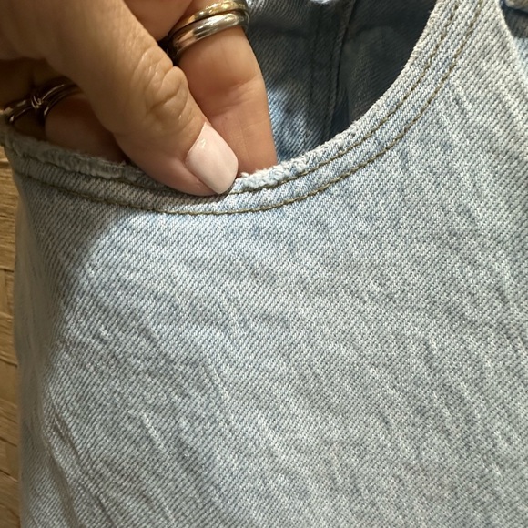 Abercrombie & Fitch Women's Light Wash 90s Midrise Straight Leg Jeans 14s - Picture 5 of 10